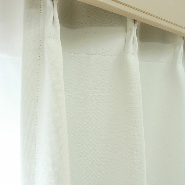 北欧デザインオーダーカーテンのAD1406（シロイイッキュウ）ホワイト