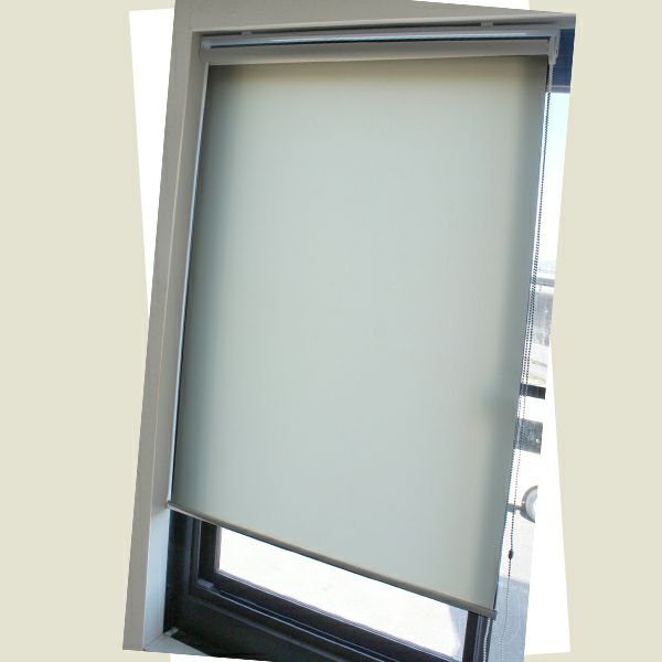 既製品 ロールスクリーン お買得 幅60cmx丈180cmのサムネイル画像