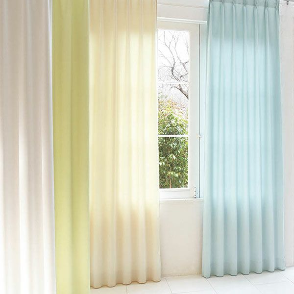 やわらかな光沢のあるサテン生地のBE1955・BE1959・BE1954