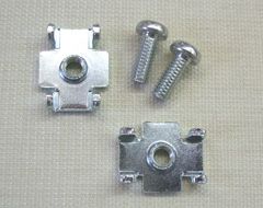 カーテンレールに取り付けるための金具